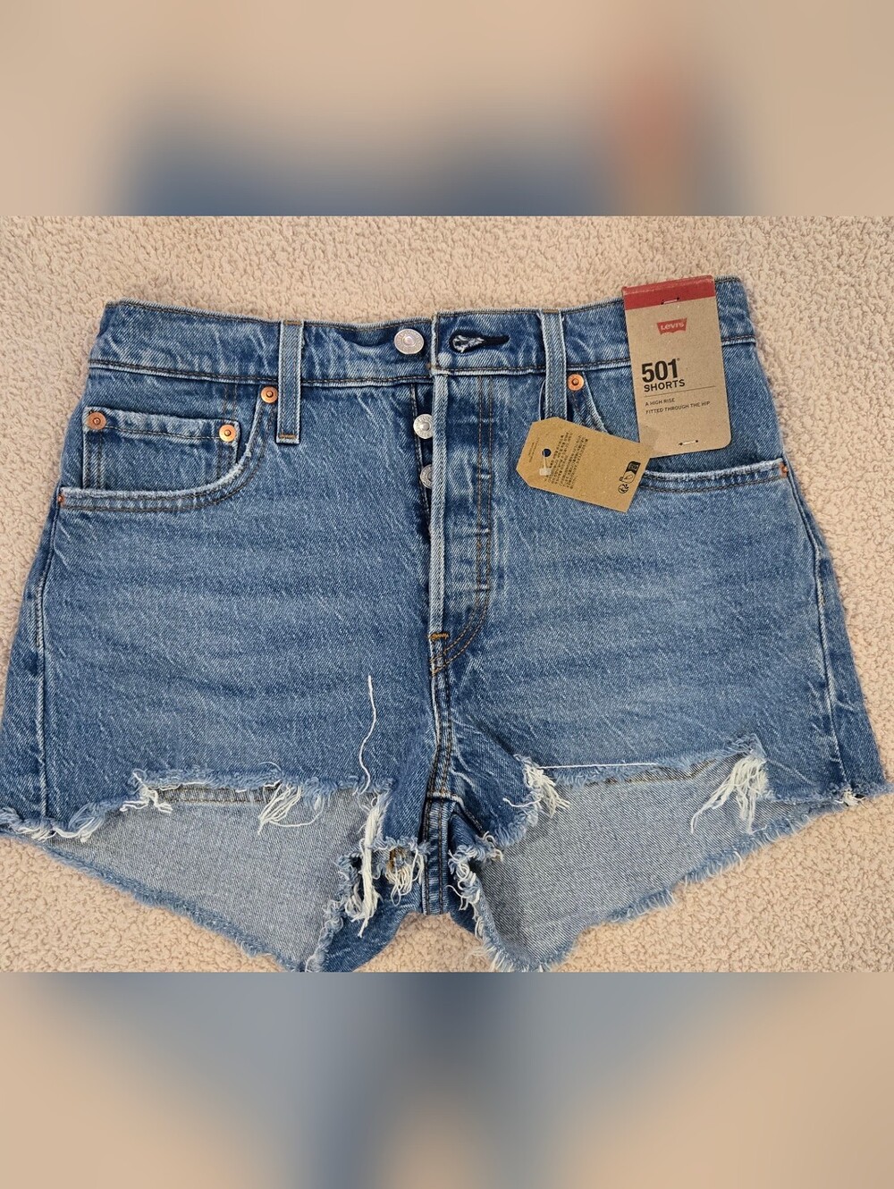 NWT Levi's 501 Original High Rise Denim Shorts Size 28 Distressed Raw Hem